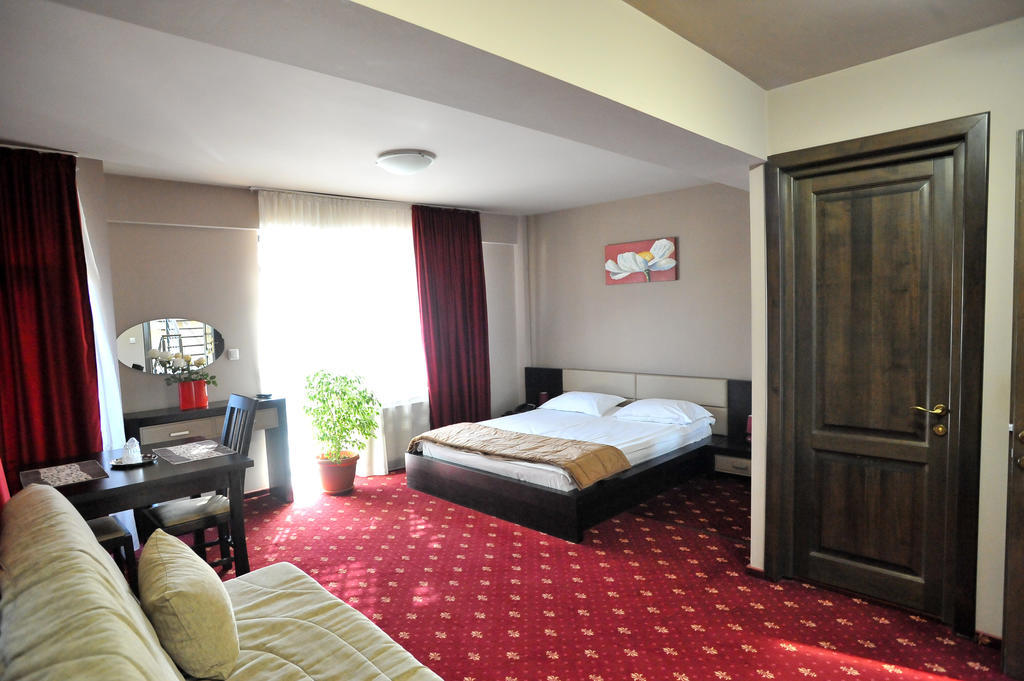 Pensiunea Novis Iasi Zimmer foto
